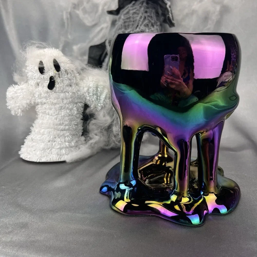 Bath‎ & Body Works HALLOWEEN 2025 Iridescent Dripping Skull 3 Wick Candle Holder